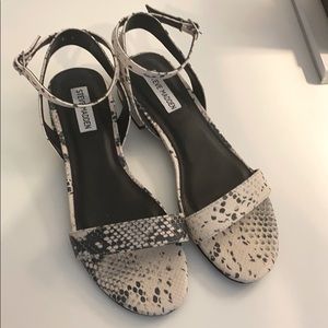 Steve Madden sandals